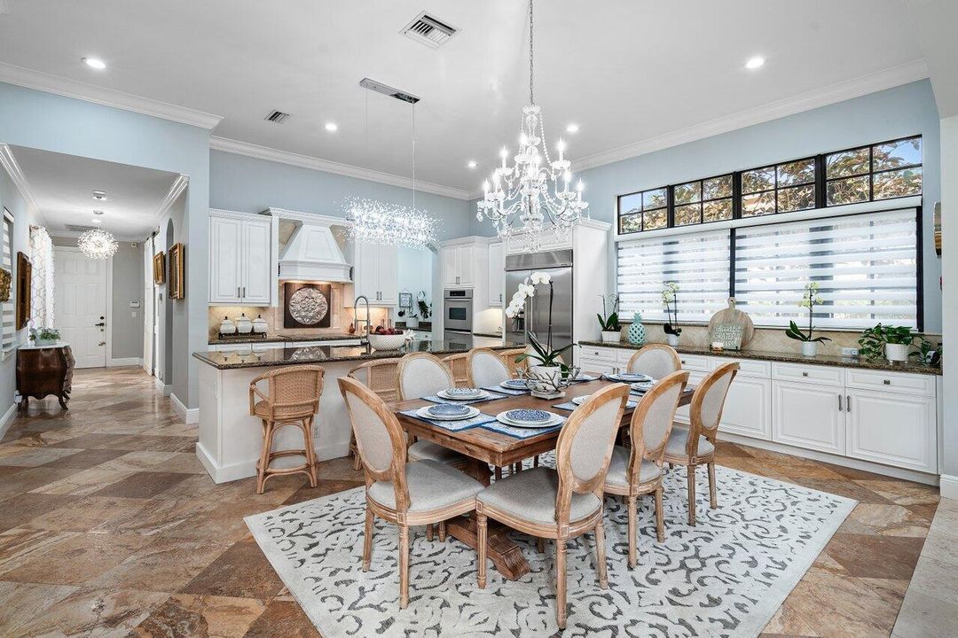 For Sale: $1,925,000 (6 beds, 4 baths, 4707 Square Feet)