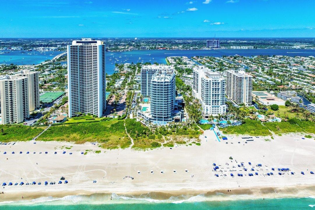 For Rent: $23,000 (2 beds, 2 baths, 2525 Square Feet)