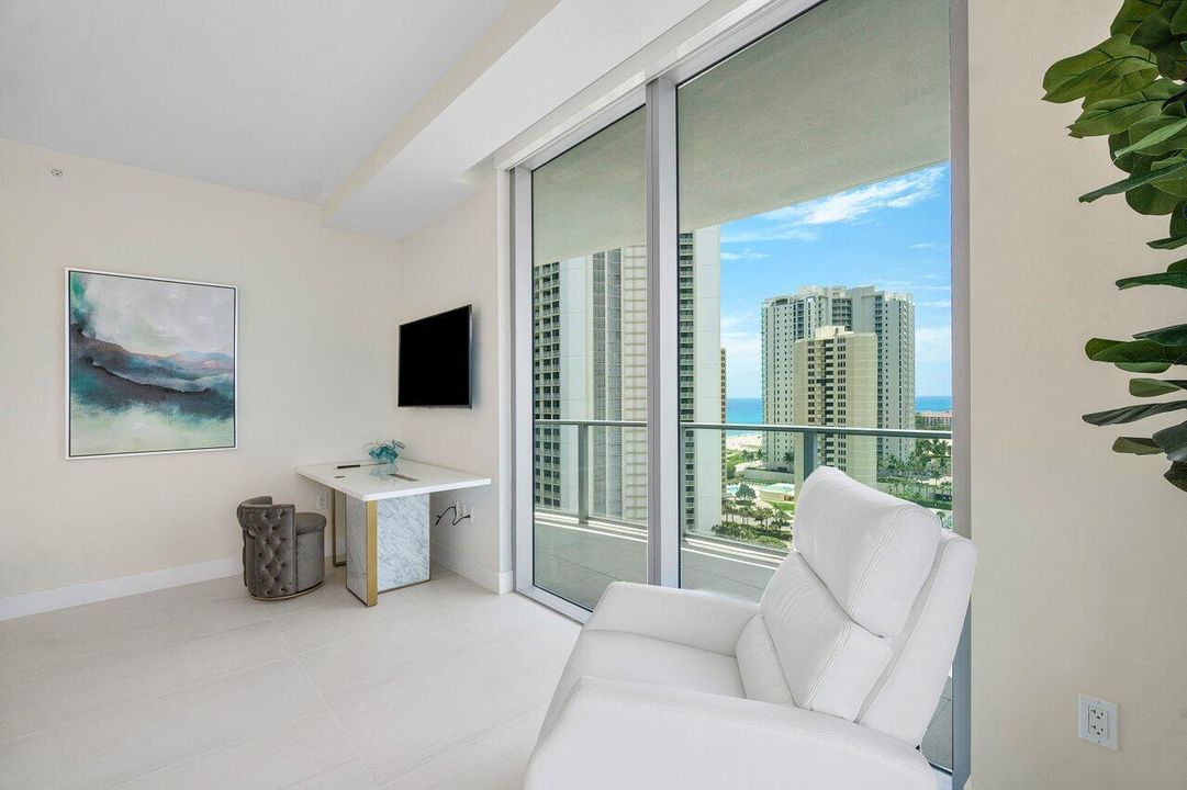 For Rent: $23,000 (2 beds, 2 baths, 2525 Square Feet)