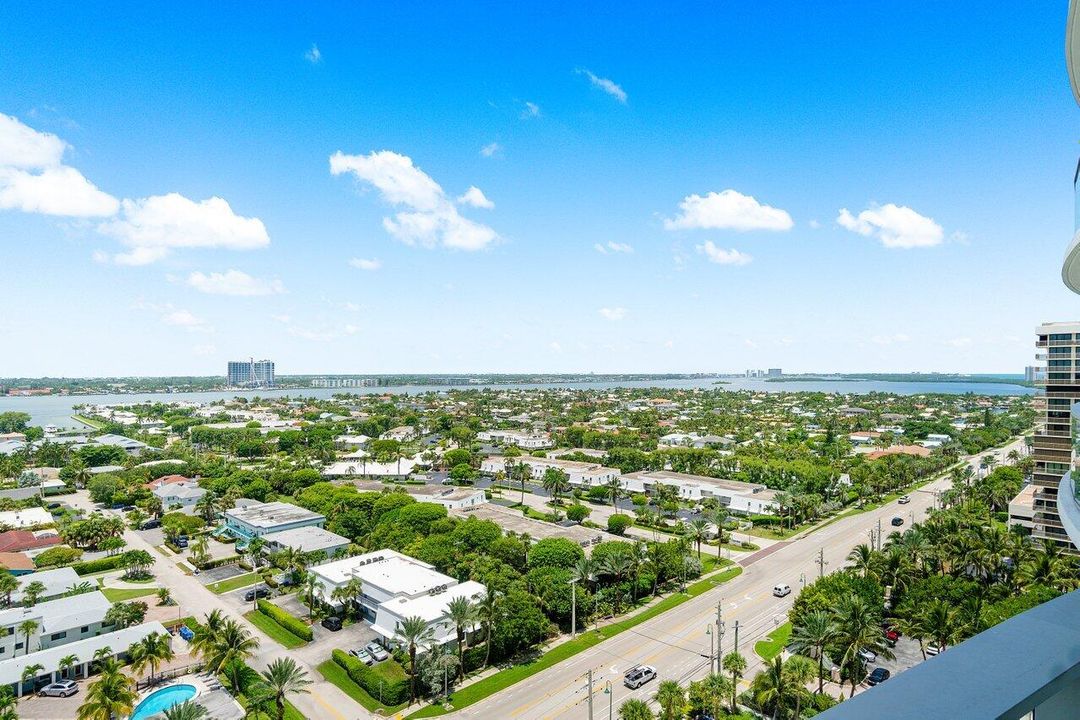 For Rent: $23,000 (2 beds, 2 baths, 2525 Square Feet)