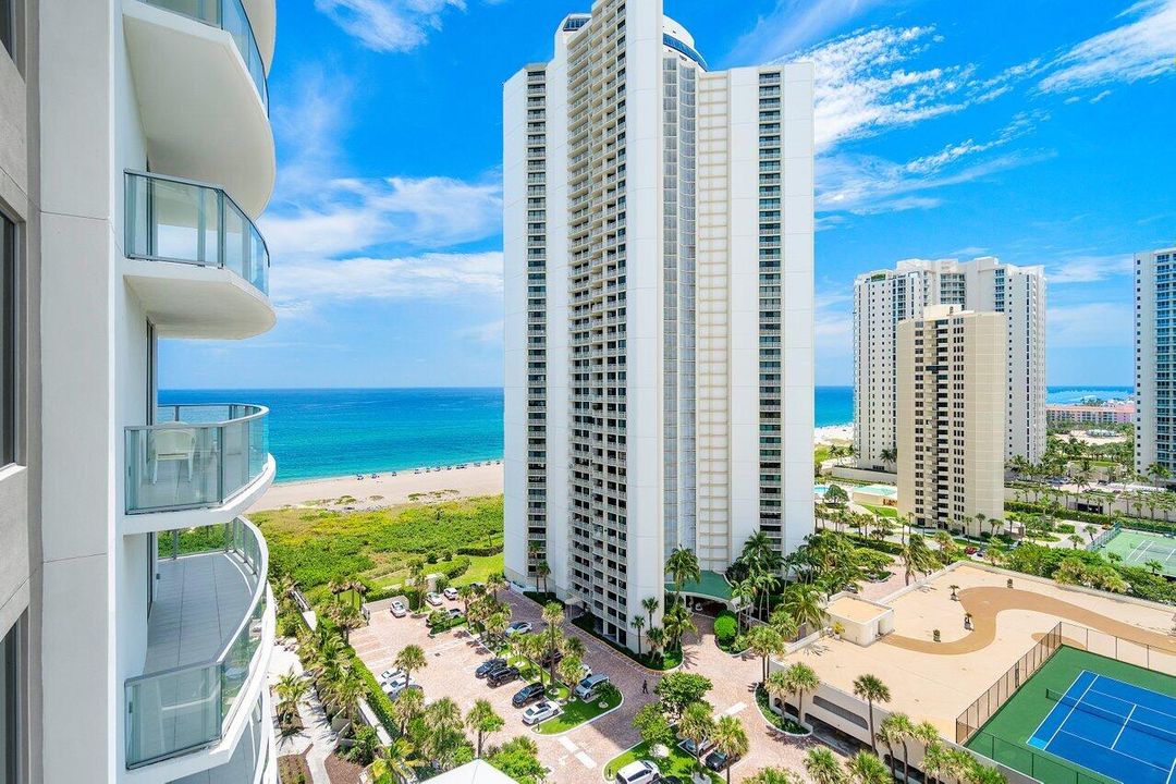 For Rent: $23,000 (2 beds, 2 baths, 2525 Square Feet)