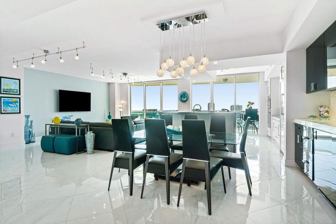 На продажу: $1,170,000 (3 спален, 2 ванн, 2150 Квадратных фут)