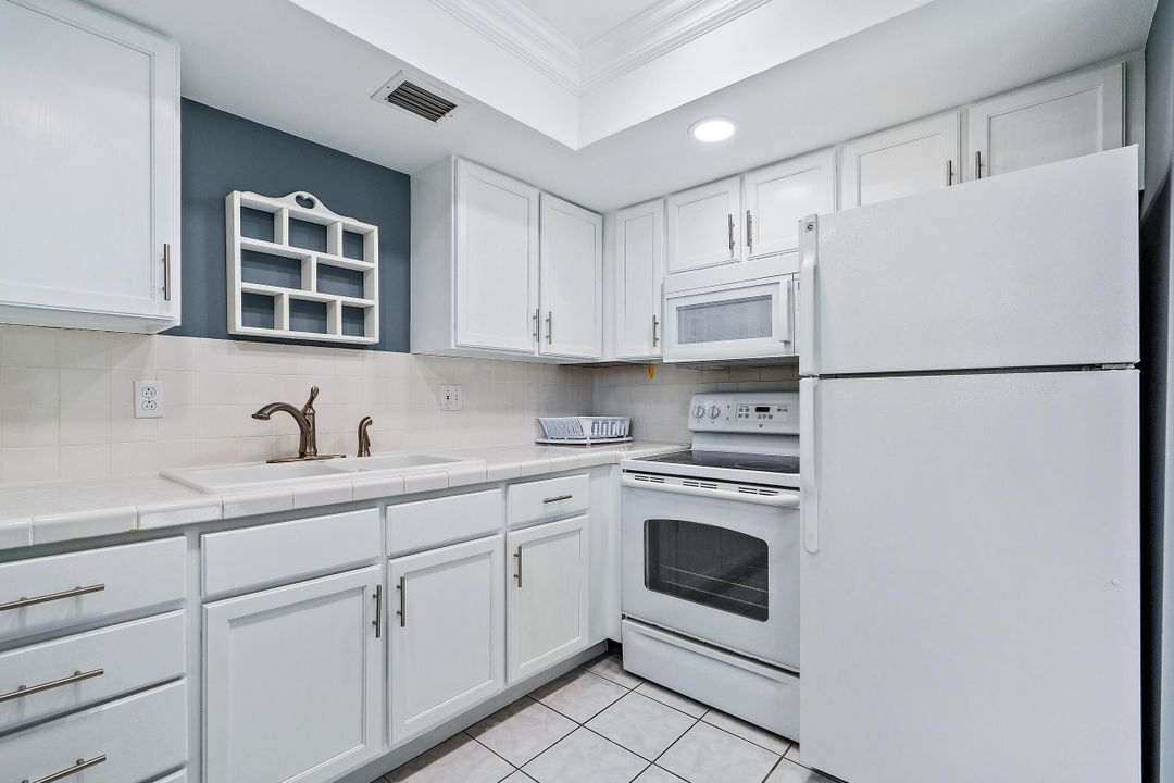 Recently Rented: $1,500 (2 beds, 2 baths, 992 Square Feet)