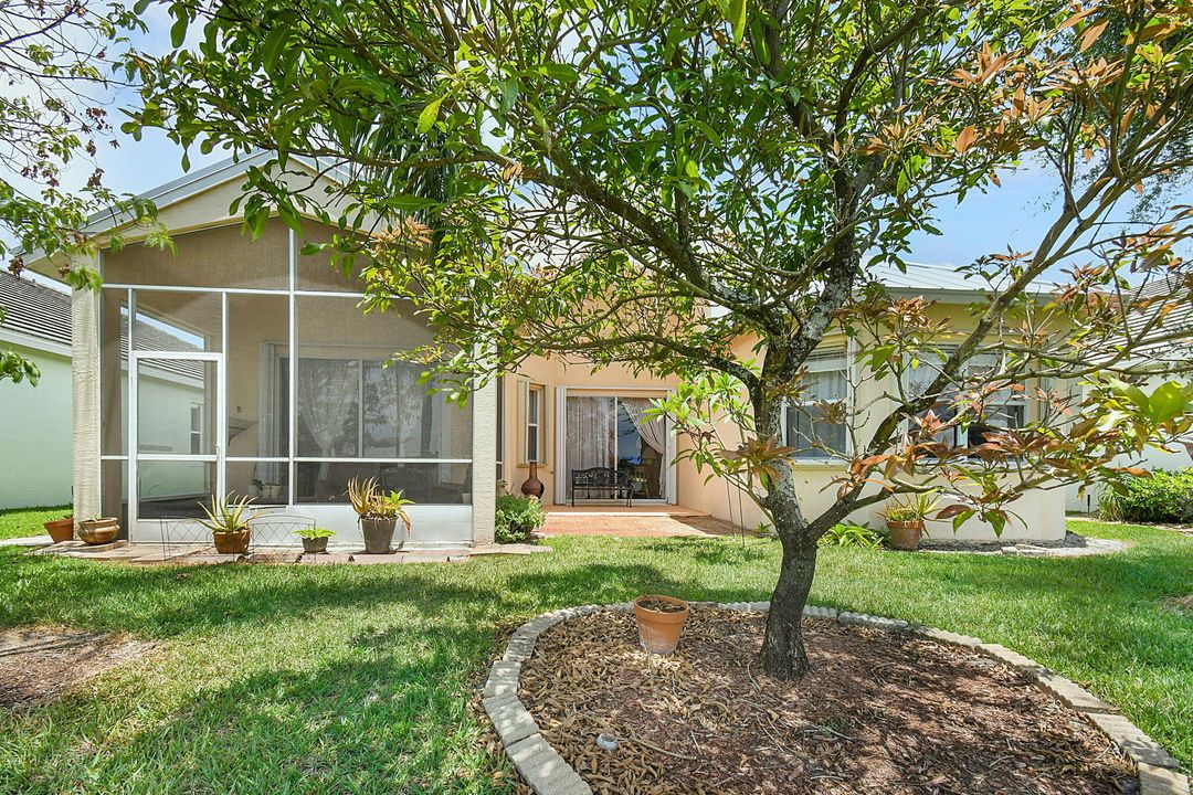 待售: $409,900 (3 贝兹, 2 浴室, 2090 平方英尺)