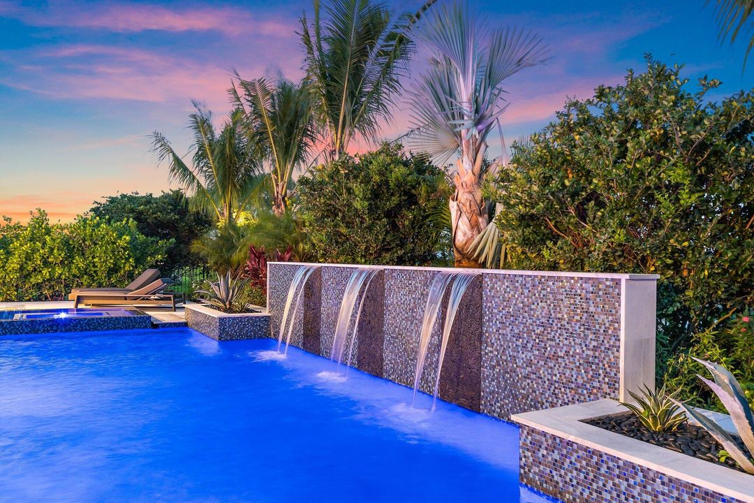 For Sale: $4,495,000 (4 beds, 5 baths, 4043 Square Feet)