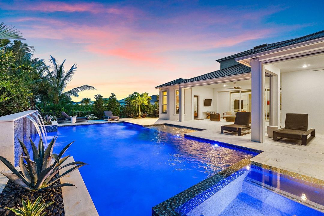 For Sale: $4,495,000 (4 beds, 5 baths, 4043 Square Feet)