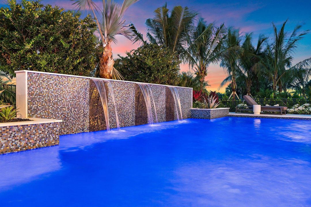 For Sale: $4,495,000 (4 beds, 5 baths, 4043 Square Feet)