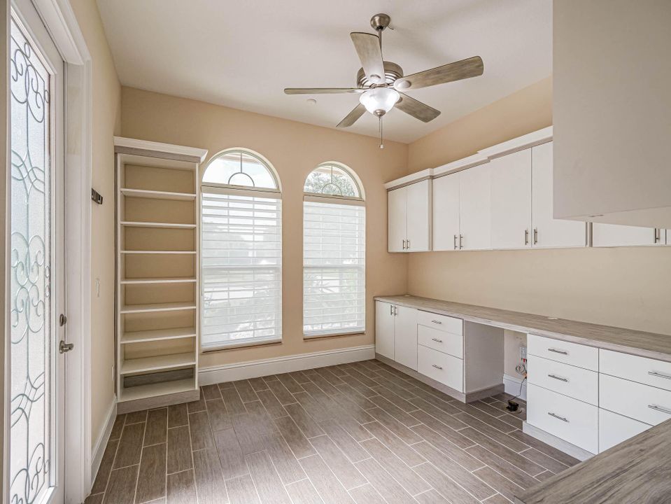 For Sale: $1,108,000 (3 beds, 3 baths, 3365 Square Feet)