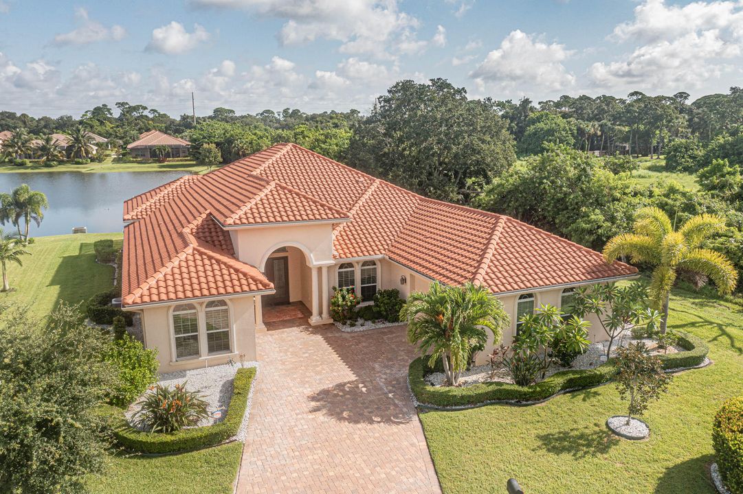 For Sale: $1,108,000 (3 beds, 3 baths, 3365 Square Feet)