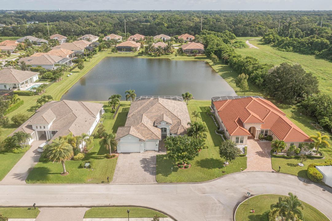 For Sale: $1,108,000 (3 beds, 3 baths, 3365 Square Feet)