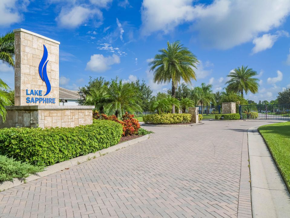 For Sale: $1,108,000 (3 beds, 3 baths, 3365 Square Feet)