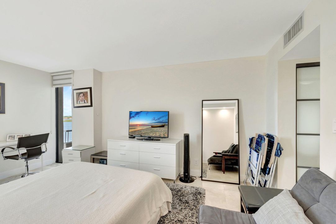 Active With Contract: $9,000 (2 beds, 2 baths, 1580 Square Feet)