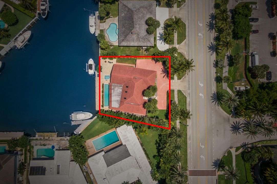 На продажу: $3,300,000 (3 спален, 3 ванн, 2457 Квадратных фут)