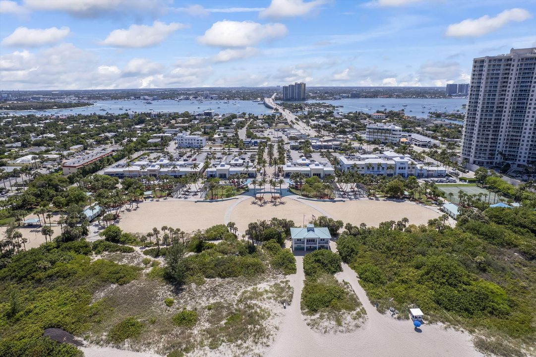 На продажу: $3,300,000 (3 спален, 3 ванн, 2457 Квадратных фут)