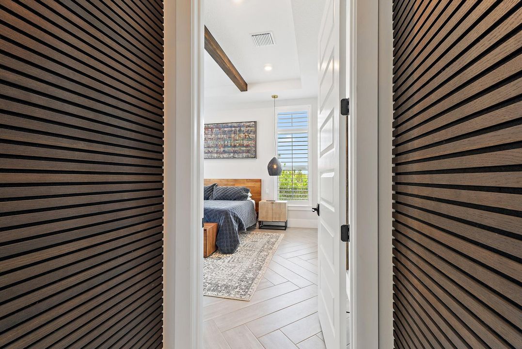 For Sale: $4,495,000 (4 beds, 5 baths, 4043 Square Feet)