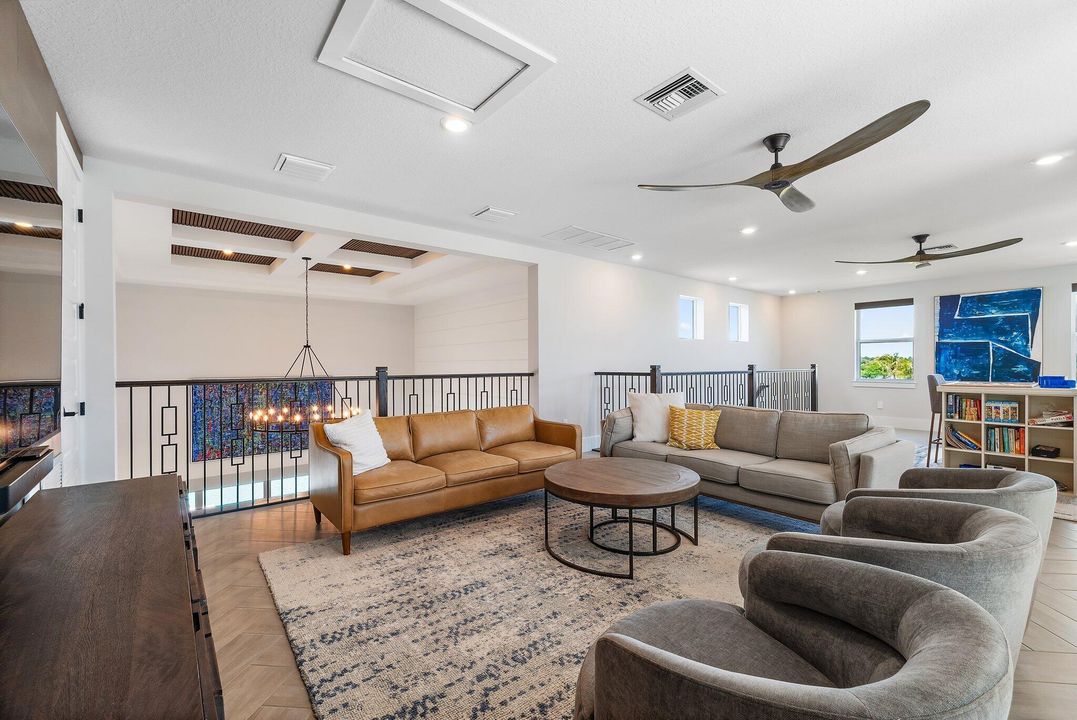 For Sale: $4,495,000 (4 beds, 5 baths, 4043 Square Feet)