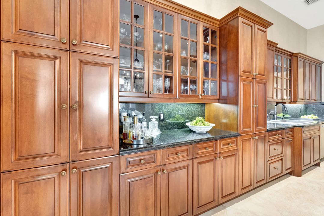 待售: $2,555,000 (4 贝兹, 4 浴室, 3484 平方英尺)