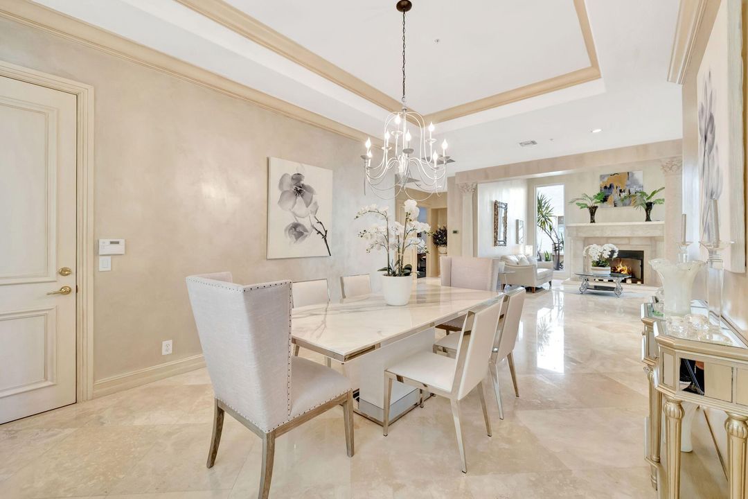 待售: $2,555,000 (4 贝兹, 4 浴室, 3484 平方英尺)