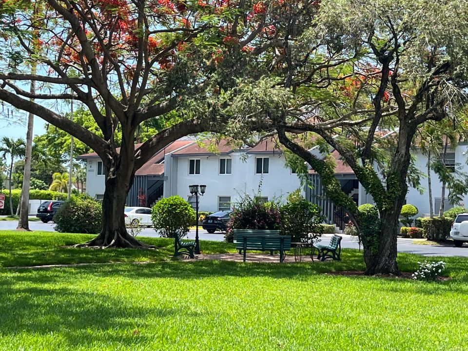 待售: $88,500 (2 贝兹, 2 浴室, 1006 平方英尺)