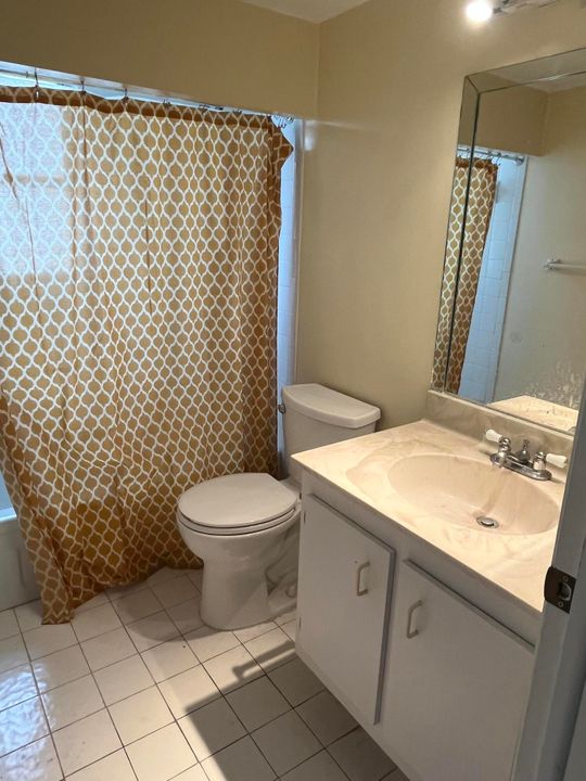 待售: $88,500 (2 贝兹, 2 浴室, 1006 平方英尺)