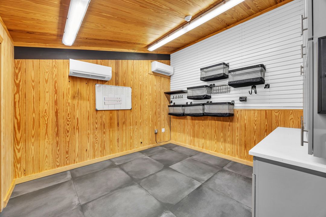 出租: $70,000 (1 贝兹, 1 浴室, 2 平方英尺)