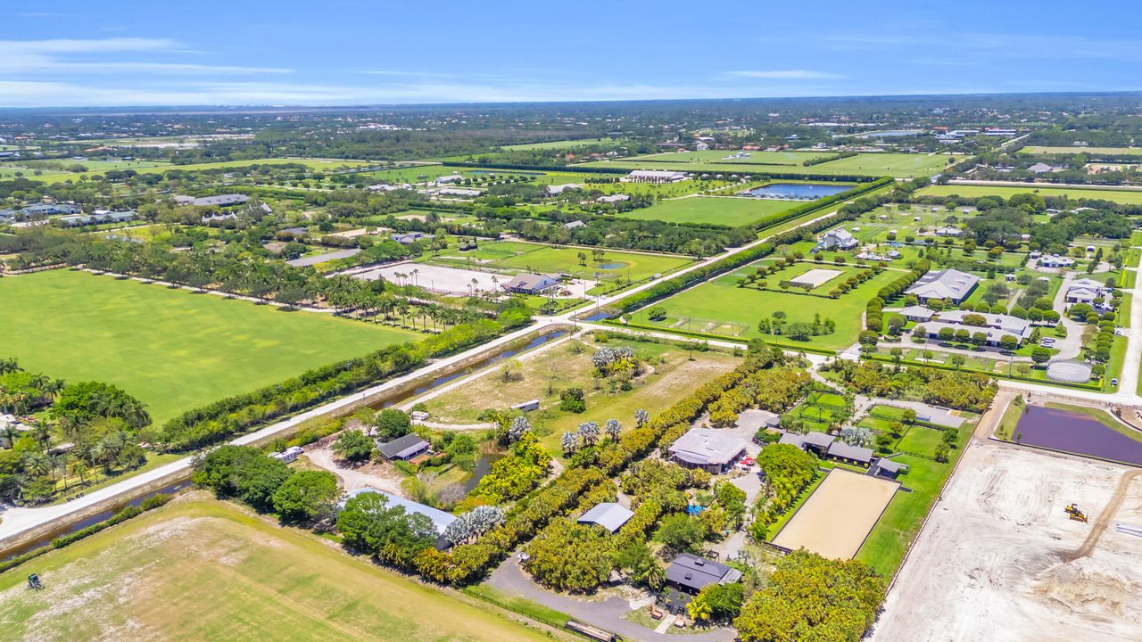 出租: $70,000 (1 贝兹, 1 浴室, 2 平方英尺)