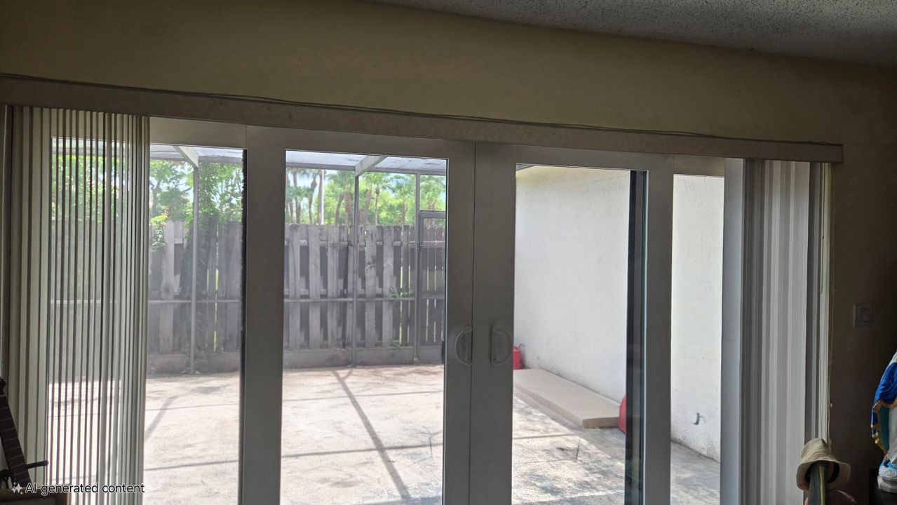 Active With Contract: $269,900 (2 beds, 2 baths, 1470 Square Feet)