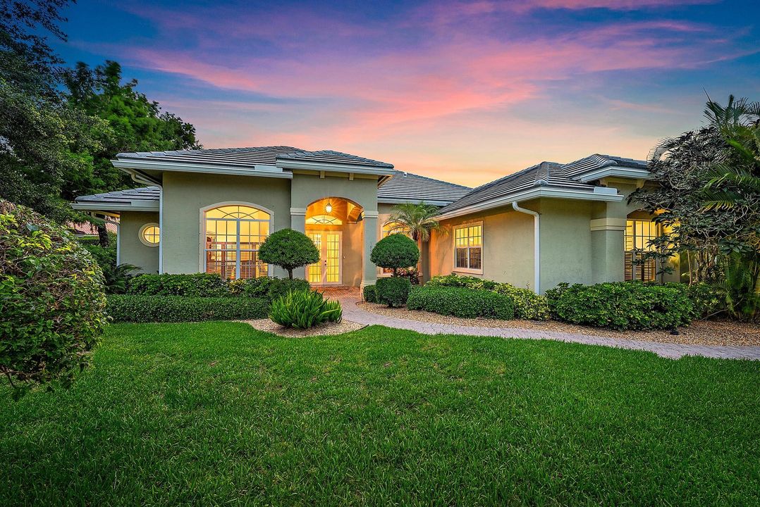 Active With Contract: $1,175,000 (5 beds, 3 baths, 3021 Square Feet)