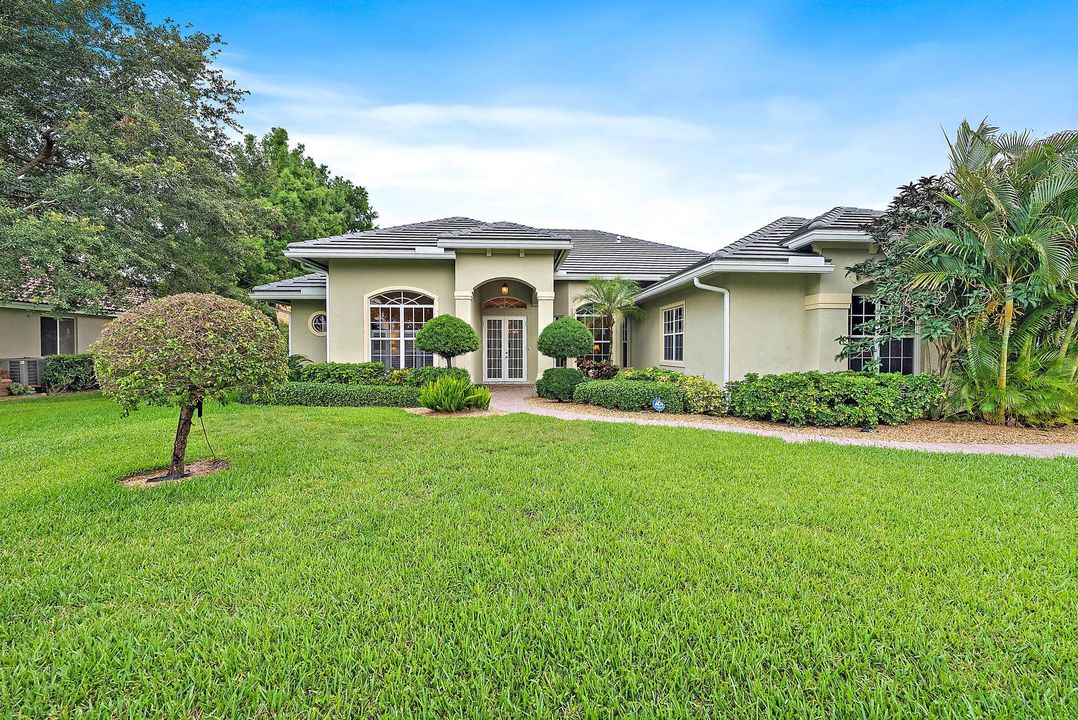 Active With Contract: $1,175,000 (5 beds, 3 baths, 3021 Square Feet)