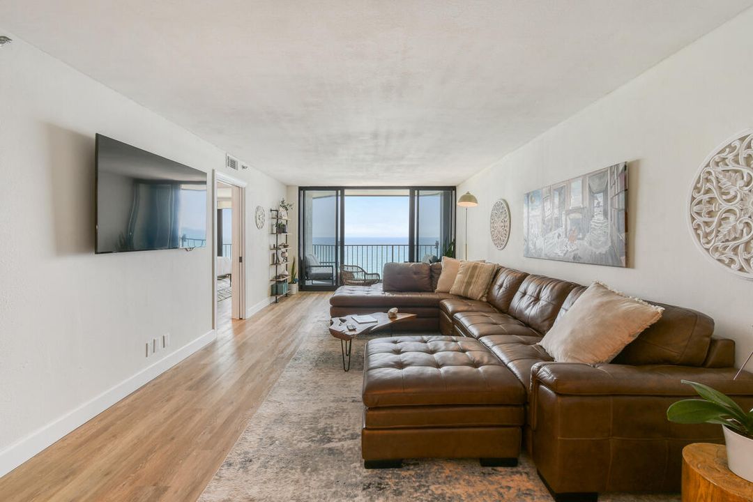 Activo con contrato: $639,000 (2 camas, 2 baños, 1290 Pies cuadrados)