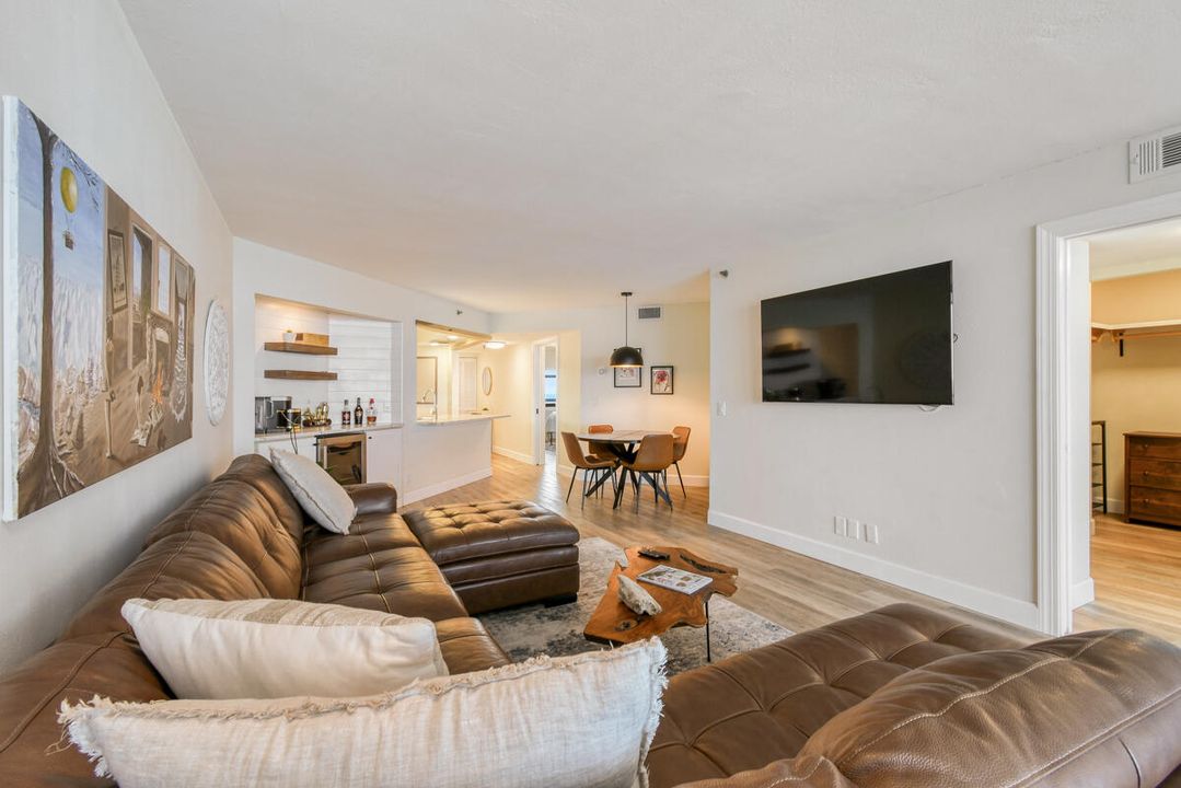 Activo con contrato: $639,000 (2 camas, 2 baños, 1290 Pies cuadrados)