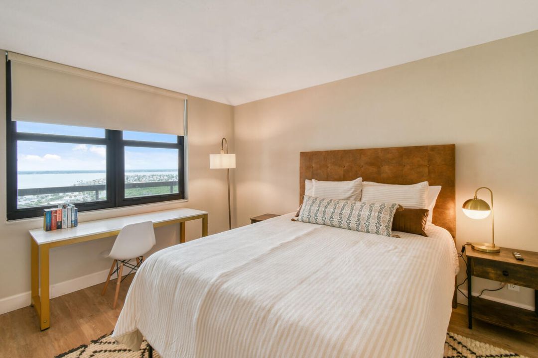 Activo con contrato: $639,000 (2 camas, 2 baños, 1290 Pies cuadrados)