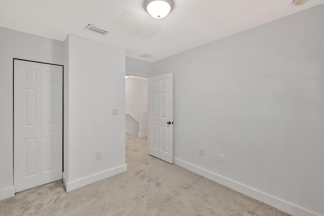 Active With Contract: $2,600 (3 beds, 2 baths, 1465 Square Feet)