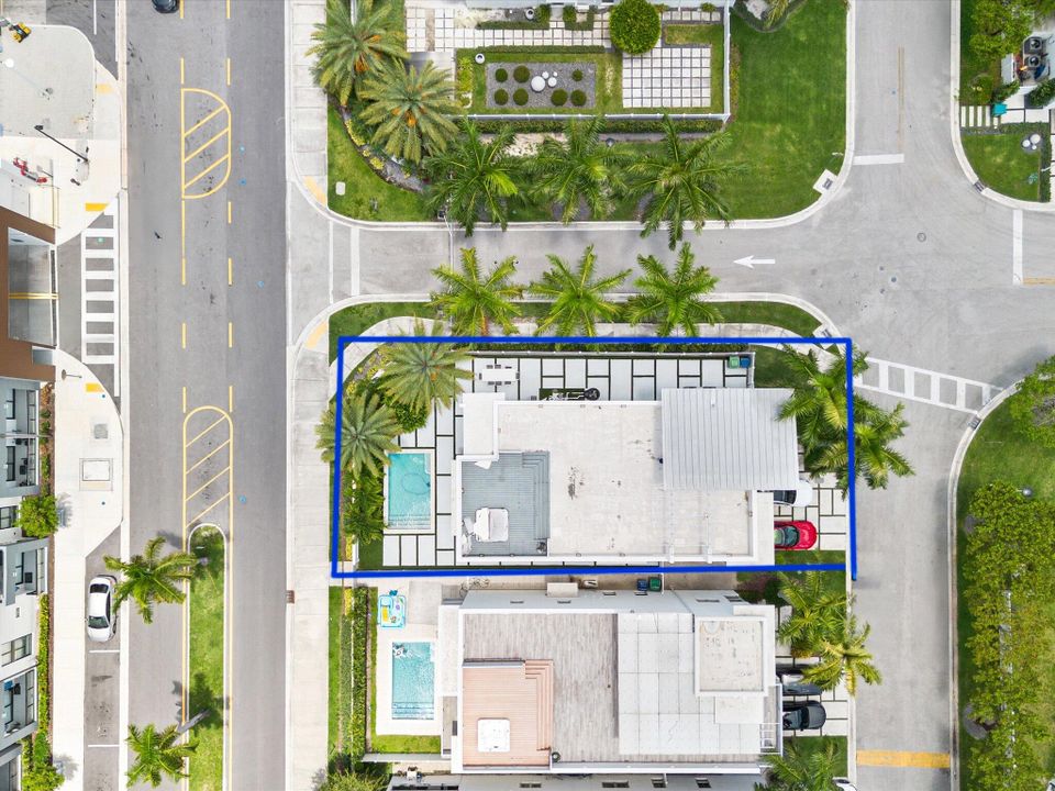 For Sale: $1,795,000 (4 beds, 4 baths, 3516 Square Feet)