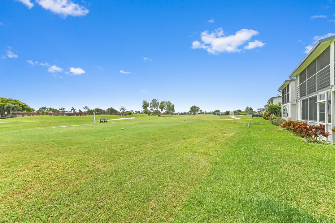 待售: $99,000 (2 贝兹, 2 浴室, 880 平方英尺)