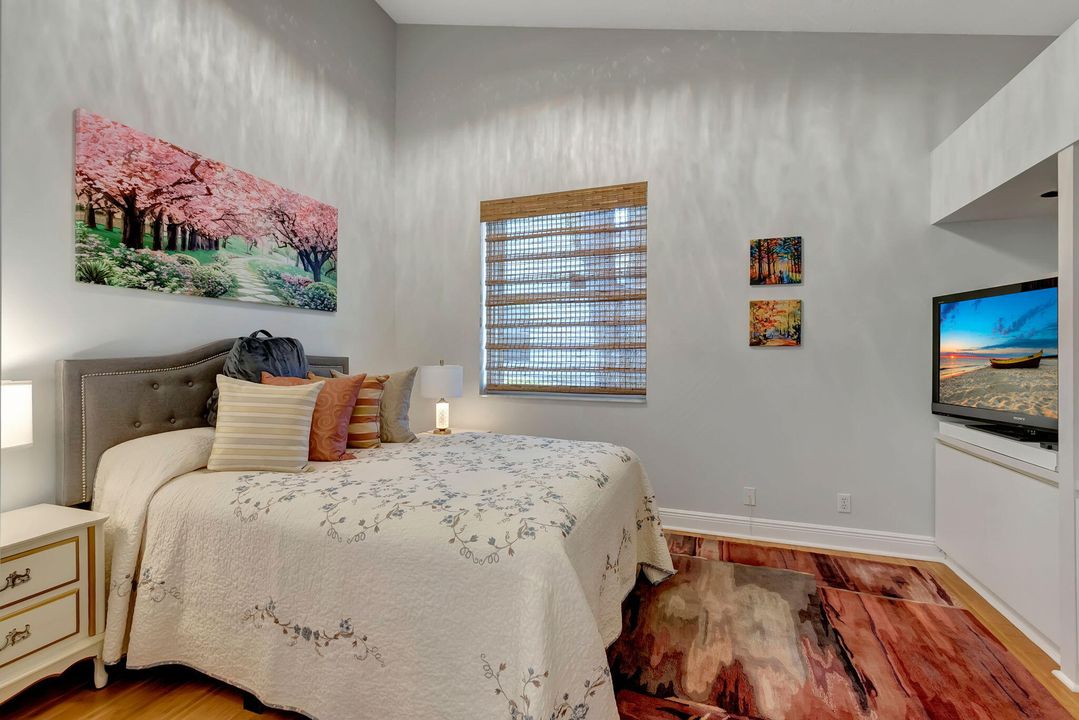 Под контрактом: $8,500 (3 спален, 2 ванн, 1905 Квадратных фут)