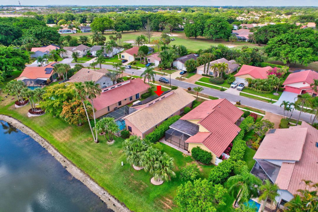 Active With Contract: $3,999 (3 beds, 2 baths, 1622 Square Feet)