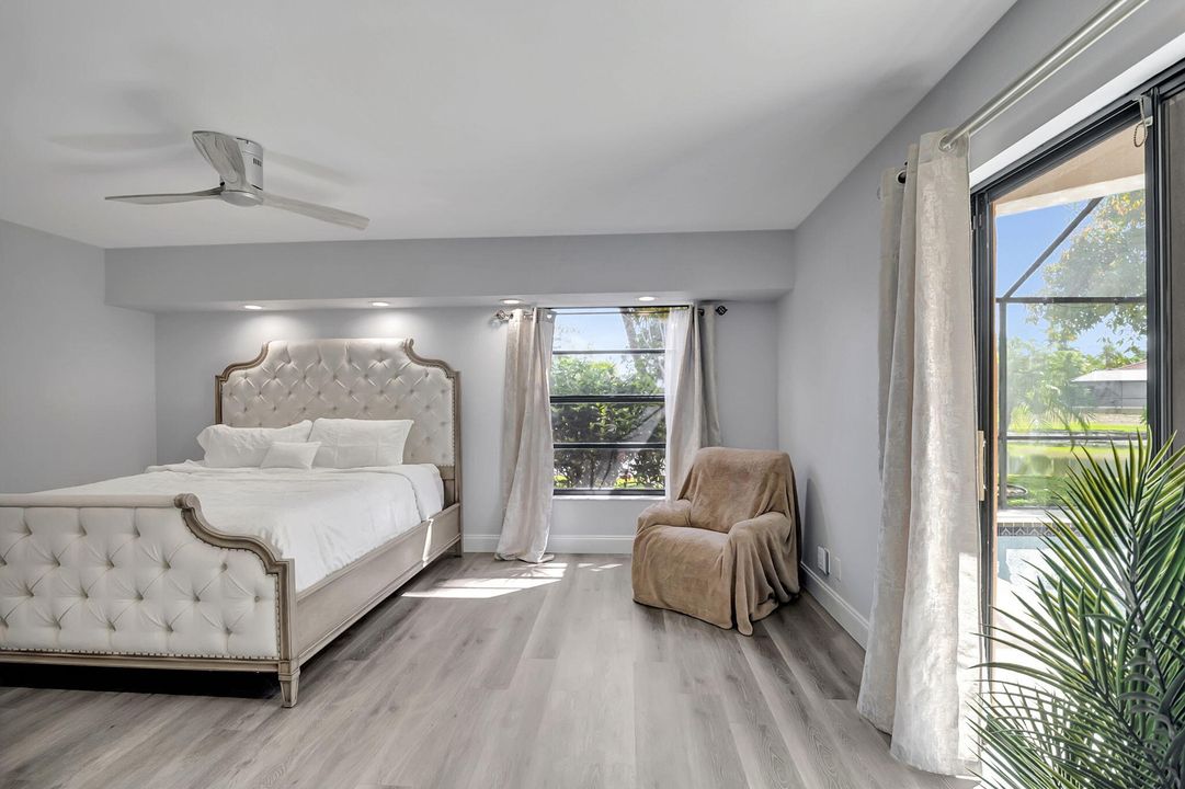 Active With Contract: $3,999 (3 beds, 2 baths, 1622 Square Feet)