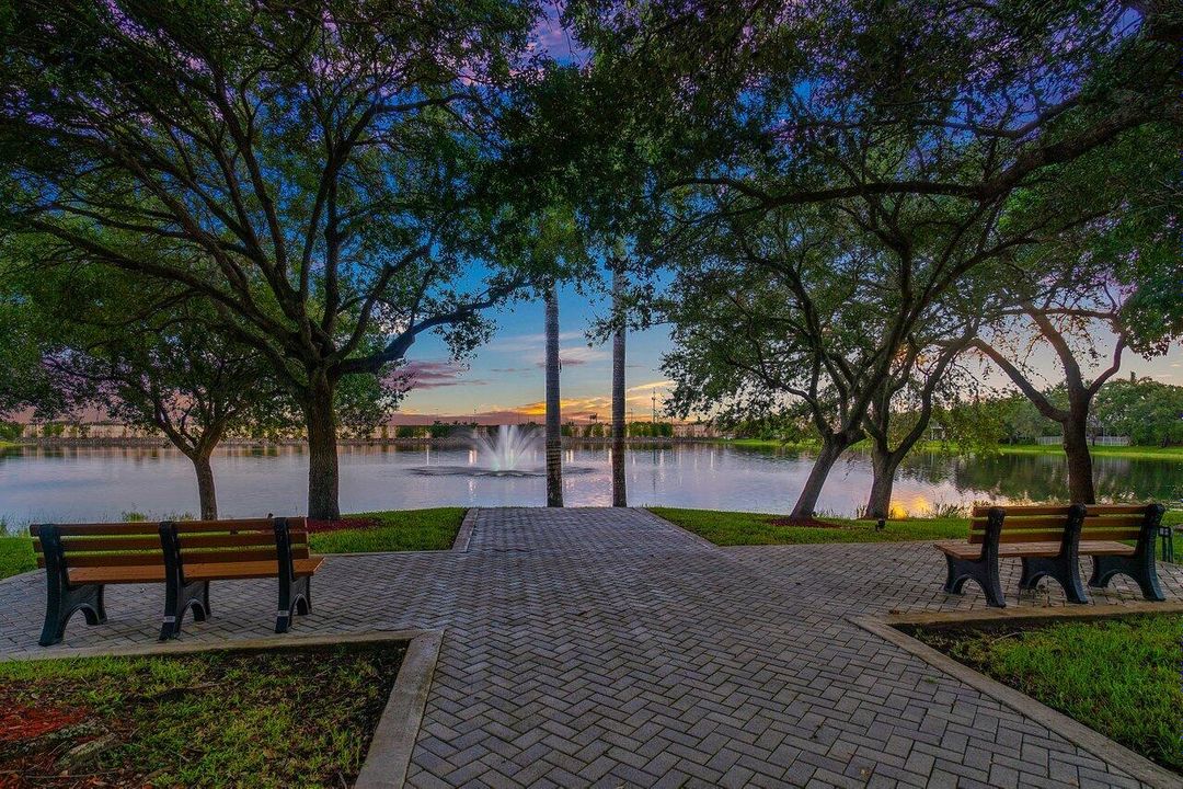 For Rent: $6,500 (4 beds, 3 baths, 3272 Square Feet)