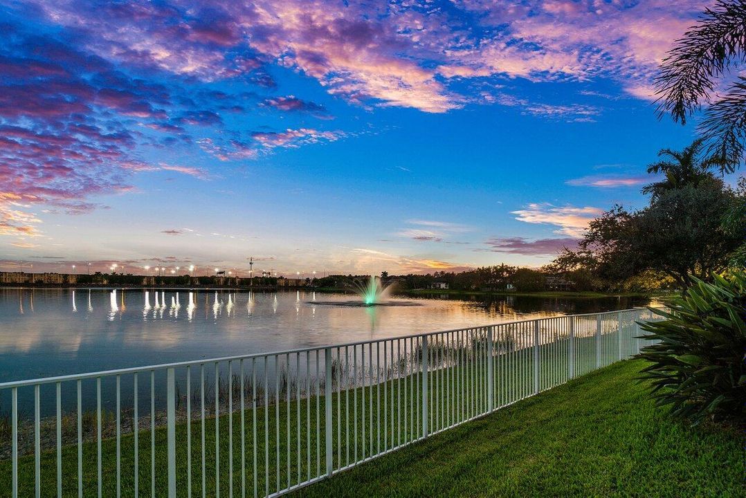 For Rent: $6,500 (4 beds, 3 baths, 3272 Square Feet)