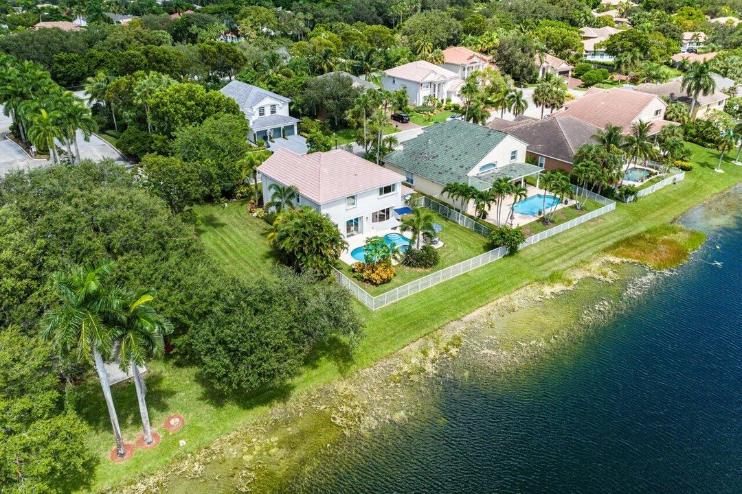 For Rent: $6,500 (4 beds, 3 baths, 3272 Square Feet)