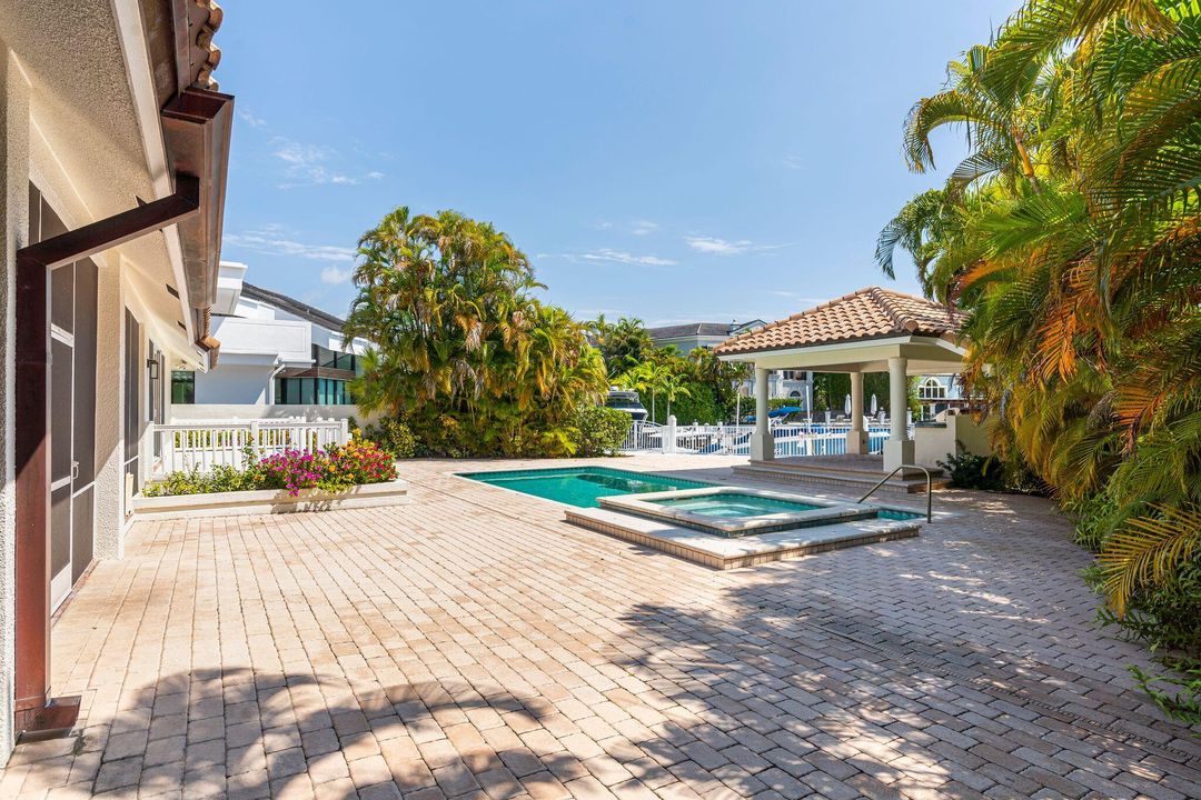 For Sale: $4,699,000 (4 beds, 4 baths, 4725 Square Feet)