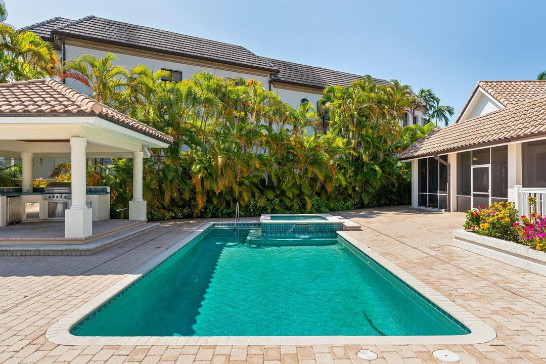 For Sale: $4,699,000 (4 beds, 4 baths, 4725 Square Feet)