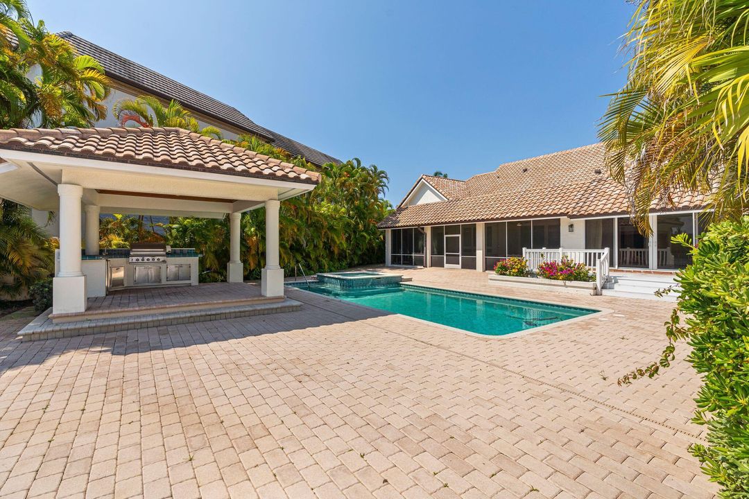 For Sale: $4,699,000 (4 beds, 4 baths, 4725 Square Feet)