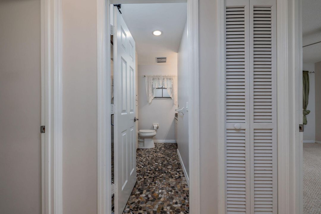 待售: $900,000 (3 贝兹, 2 浴室, 2142 平方英尺)