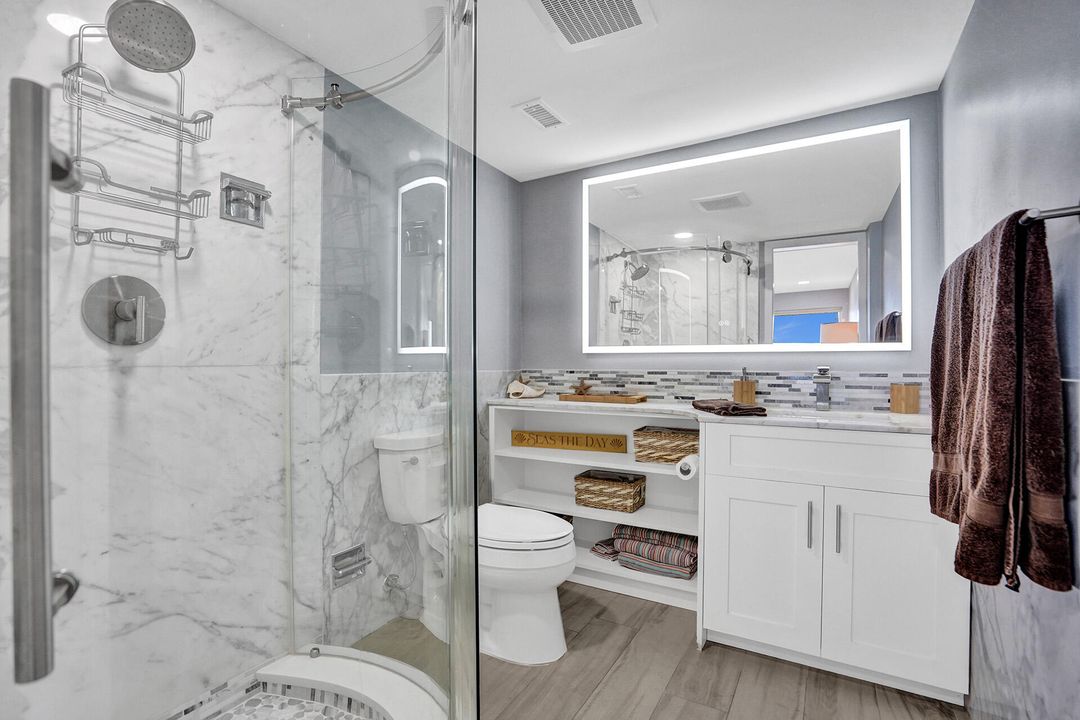 Active With Contract: $6,500 (2 beds, 2 baths, 1044 Square Feet)