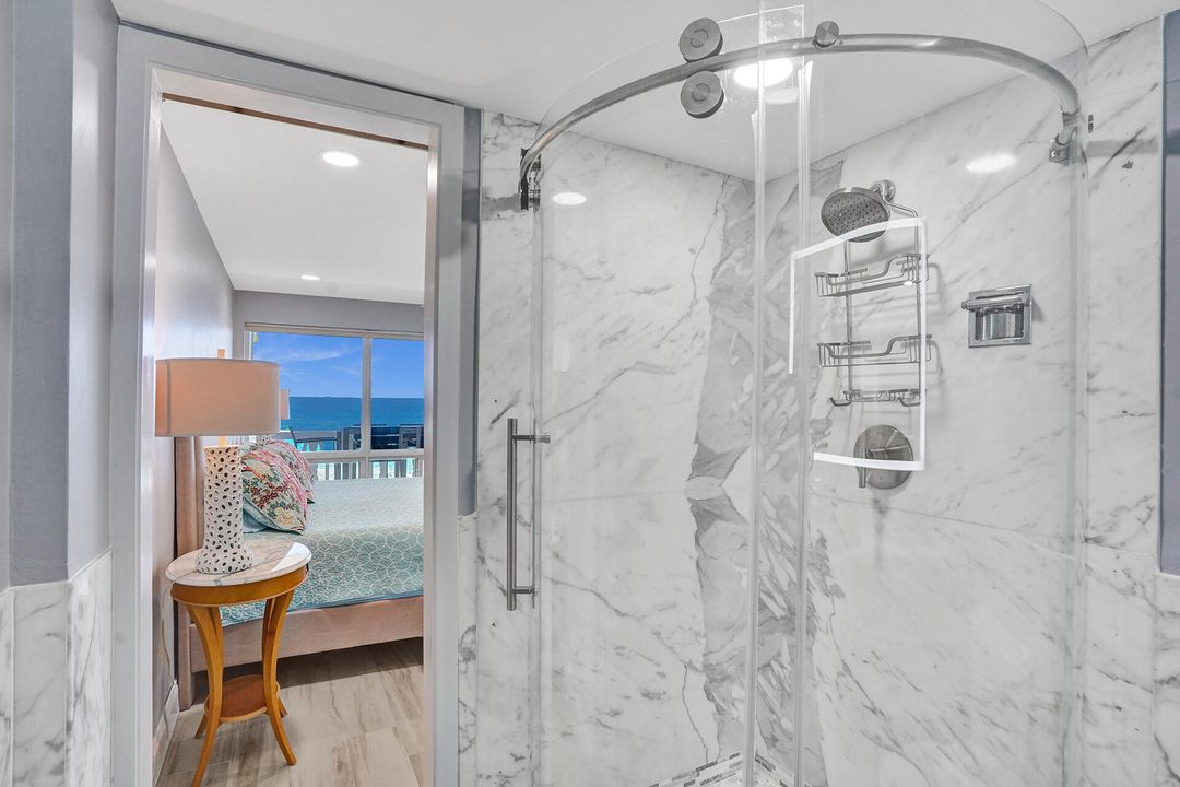 Active With Contract: $6,500 (2 beds, 2 baths, 1044 Square Feet)