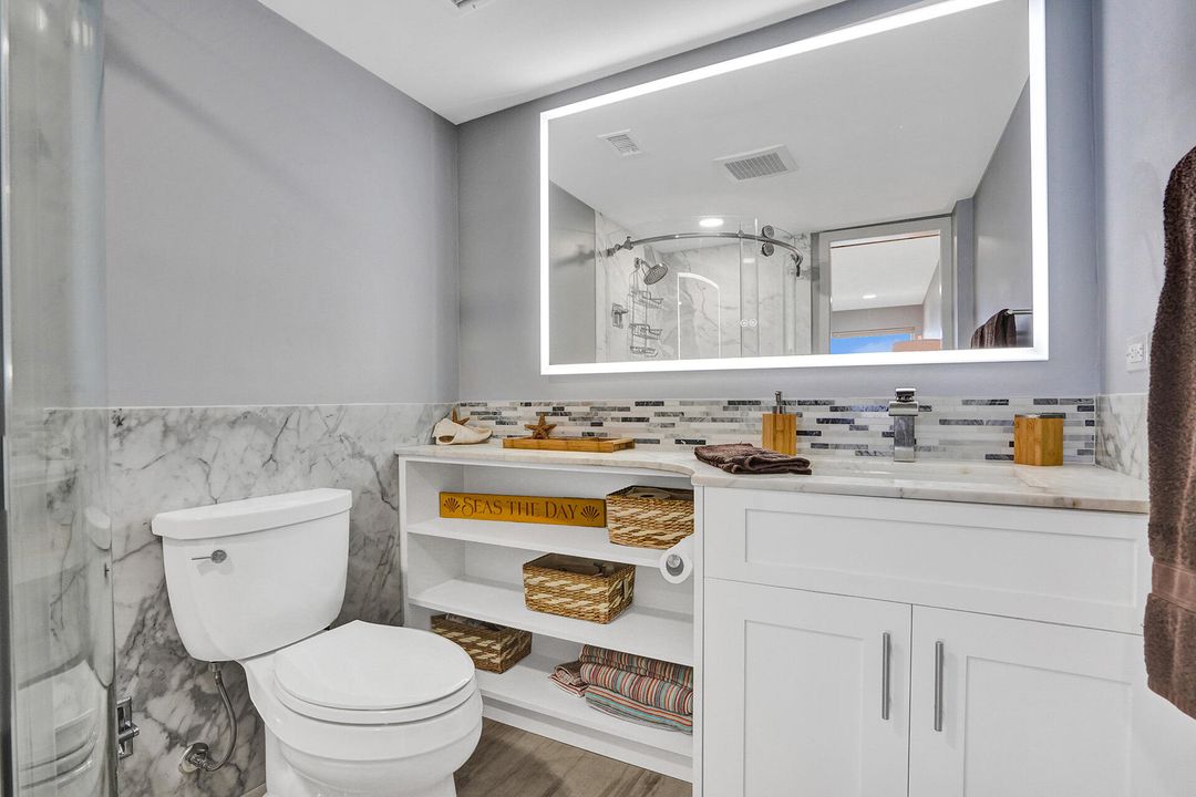 Active With Contract: $6,500 (2 beds, 2 baths, 1044 Square Feet)