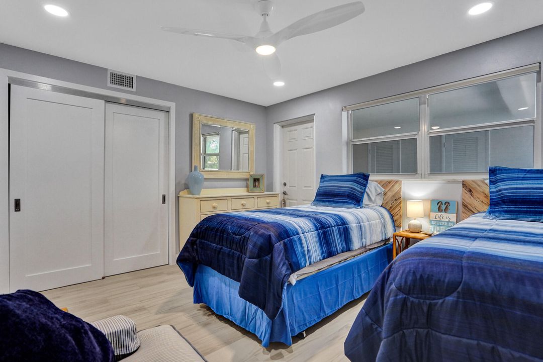 Active With Contract: $6,500 (2 beds, 2 baths, 1044 Square Feet)