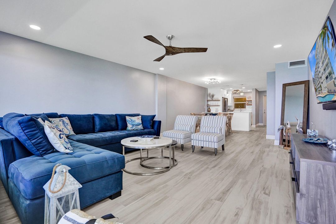 Active With Contract: $6,500 (2 beds, 2 baths, 1044 Square Feet)